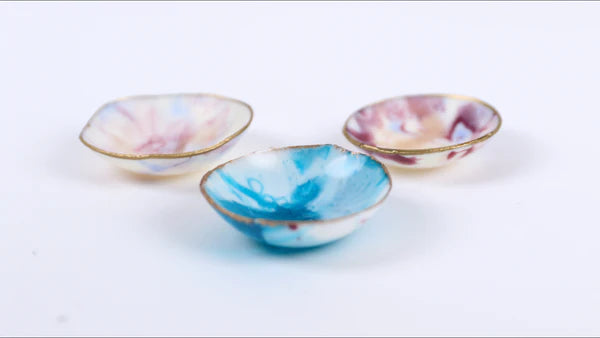 Trinket Dishes (Made with Leftover Resin)