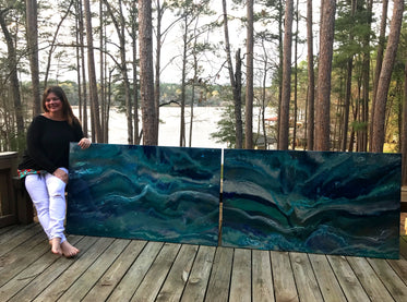 Kelly Gowan is Our Latest ArtResin Winner!