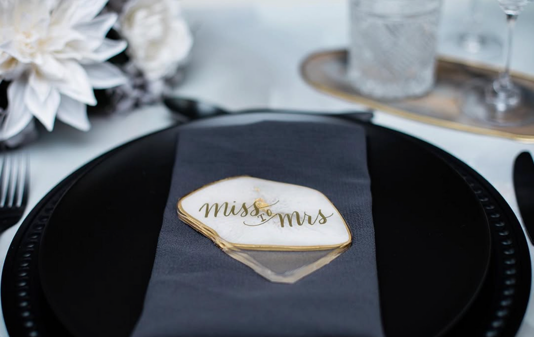 💍 Wedding-Season Inspiration: How to Use Resin for Custom Decor & Keepsakes