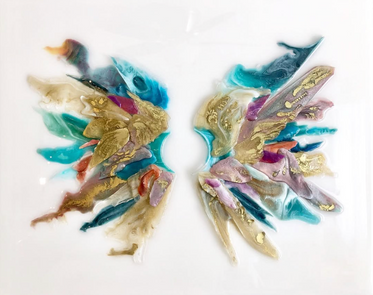 🌍 Turning Trash into Treasure: 10 Resin Artists Using Reclaimed Materials